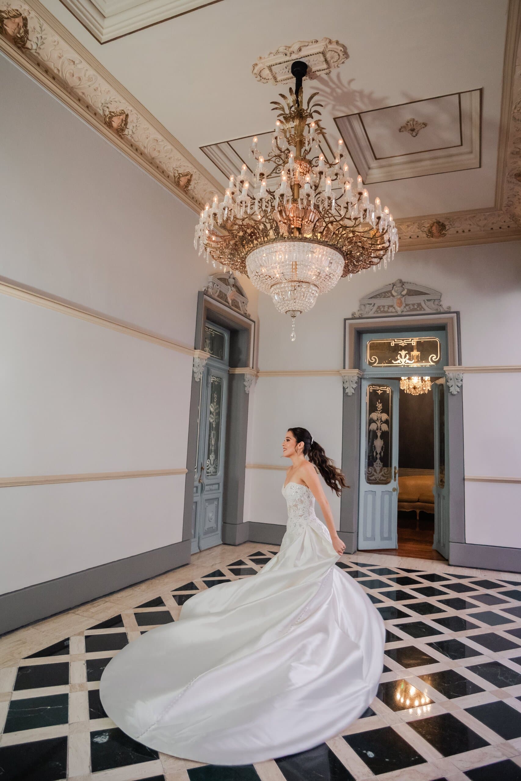 Momento de una boda destino en Puebla planeada por Clhei